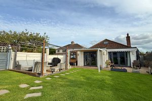 Garden - click for photo gallery